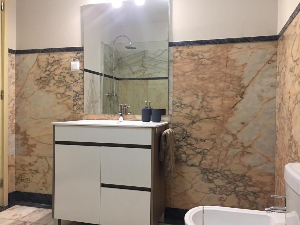 Music House Apartment Порту Екстер'єр фото